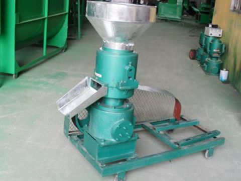 點(diǎn)擊查看詳細(xì)信息<br>標(biāo)題：柴電兩用顆粒機(jī) 閱讀次數(shù)：1483