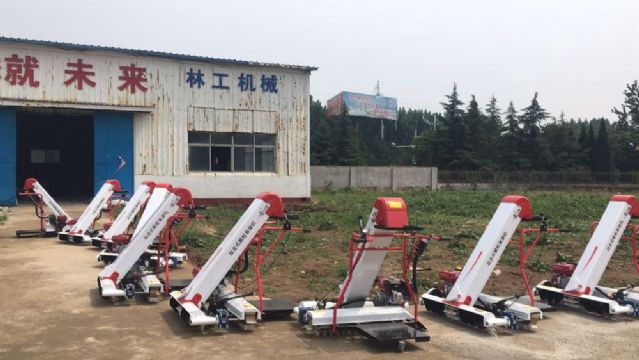 點(diǎn)擊查看詳細(xì)信息<br>標(biāo)題：裝袋機(jī) 閱讀次數(shù)：2067