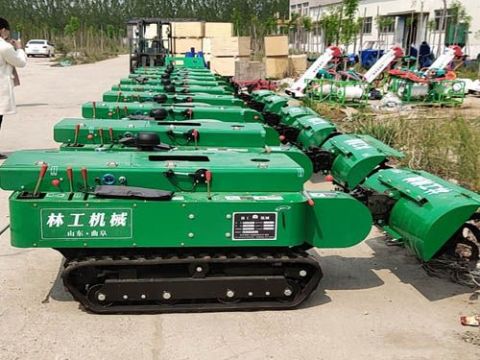 點擊查看詳細信息<br>標題：履帶開溝機　 閱讀次數(shù)：1465