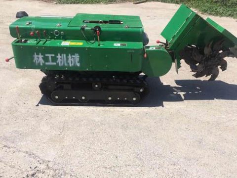 點擊查看詳細信息<br>標題：履帶開溝機　 閱讀次數(shù)：1391